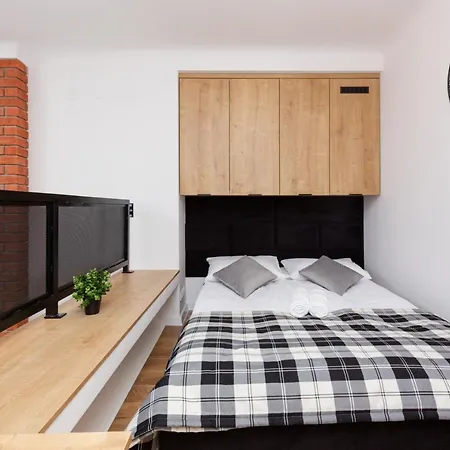 Center Mezzanine Chmielna By Renters