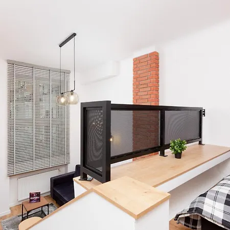 Center Mezzanine Chmielna By Renters *