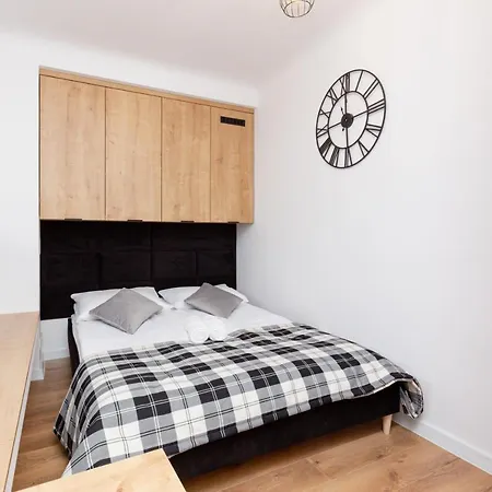 Center Mezzanine Chmielna By Renters Appartement *